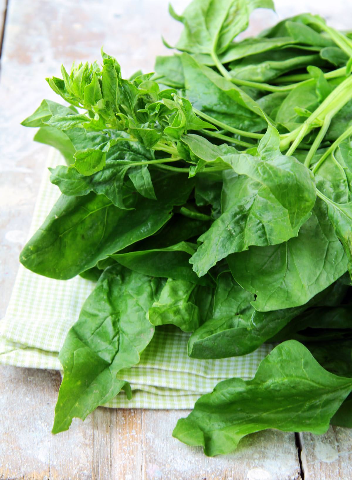 Turnip Greens: How to Use, Prep & Store | Guide to Turnip Greens